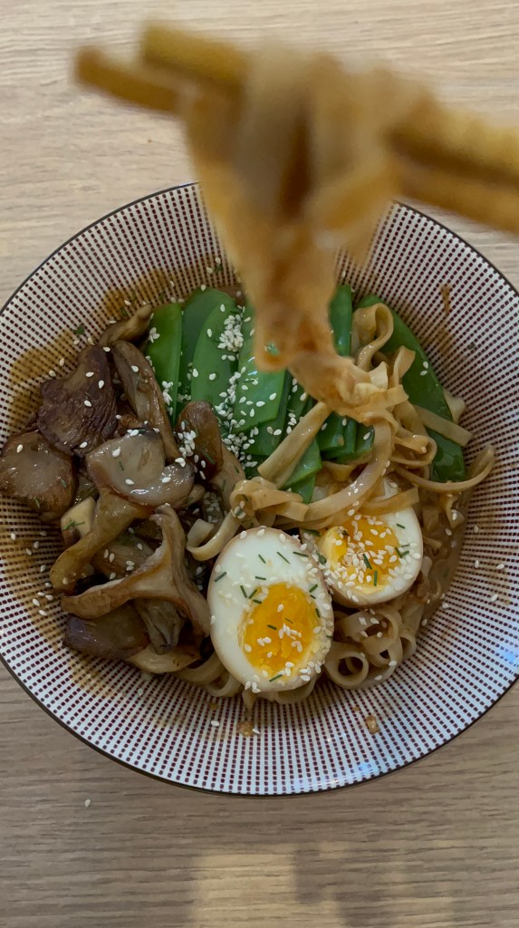 Nouilles umami &&nbsp;cacahuète